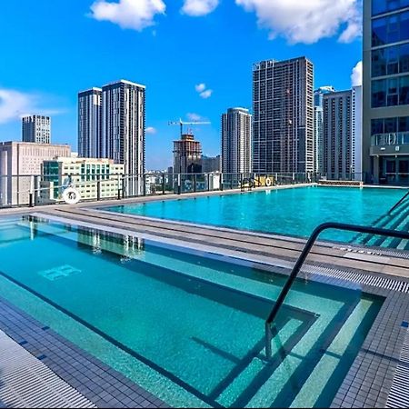 Luxurious King Bed Suite In Downtown ไมอามี ภายนอก รูปภาพ